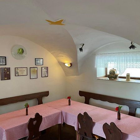 Na Upati Palavy Hotel Horni Vestonice Eksteriør billede